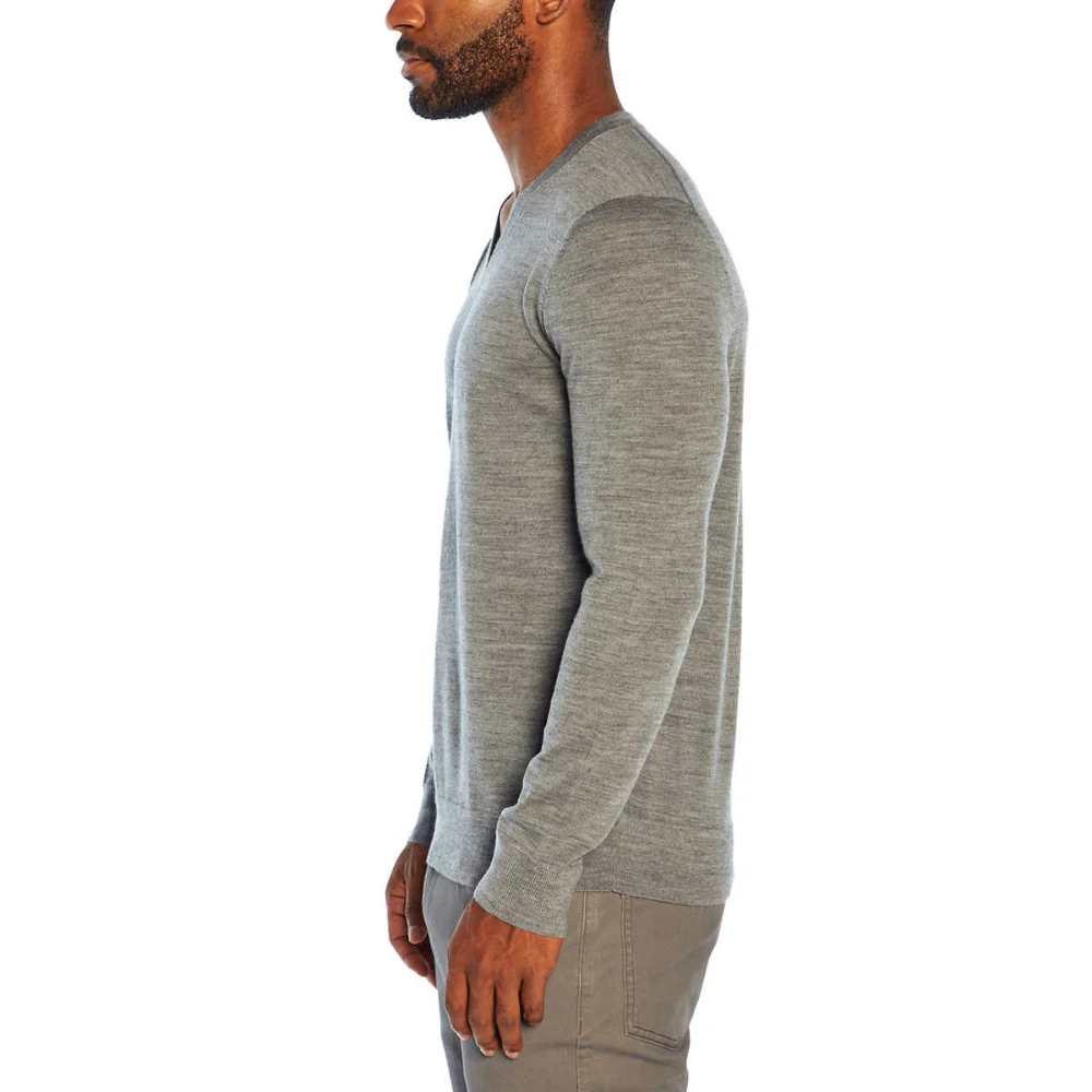 Banana Republic - Pull à manches longues en laine mérino col en v - Image 10
