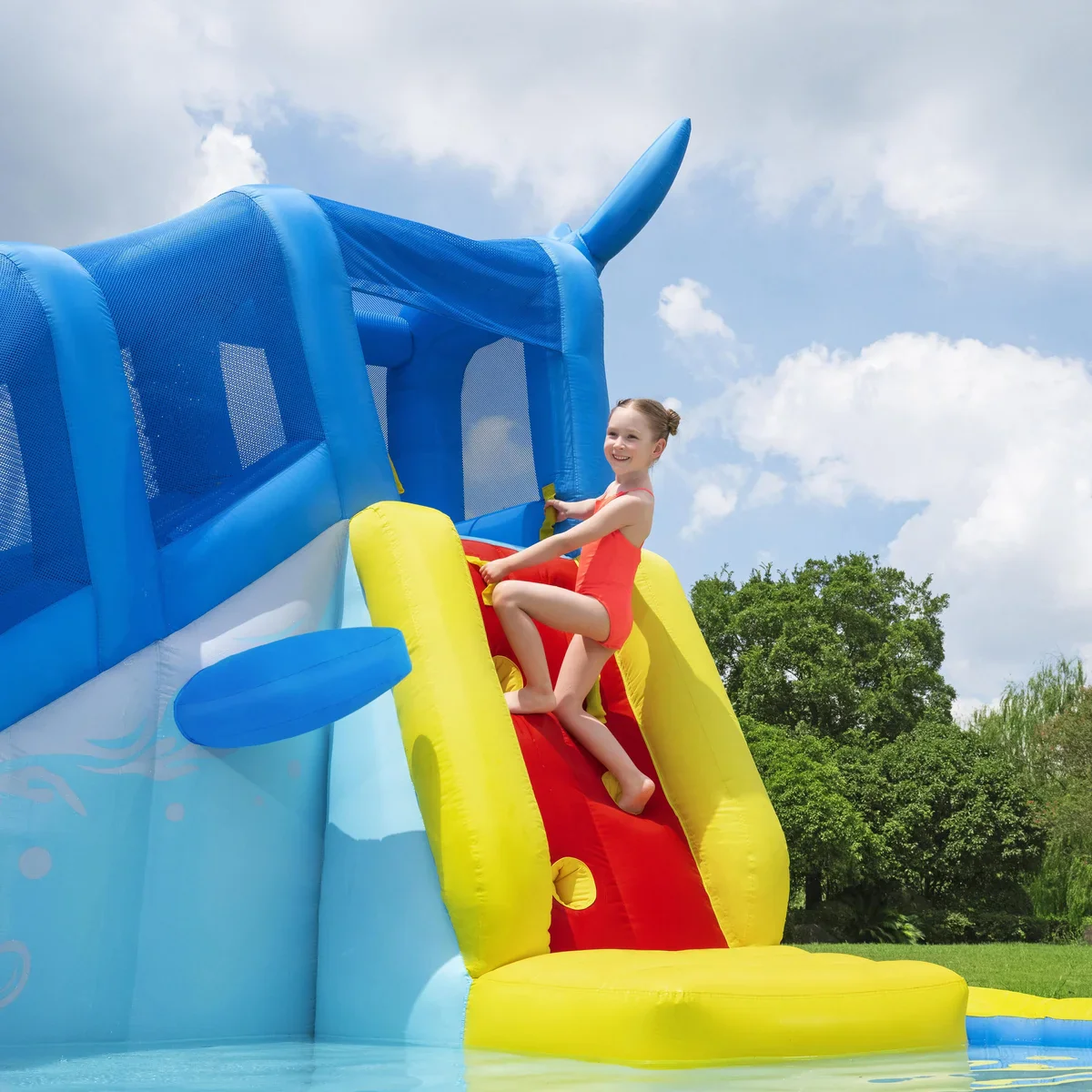 H2OGO! - Parc aquatique gonflable géant pour enfants Whales 'n Waves - Image 3