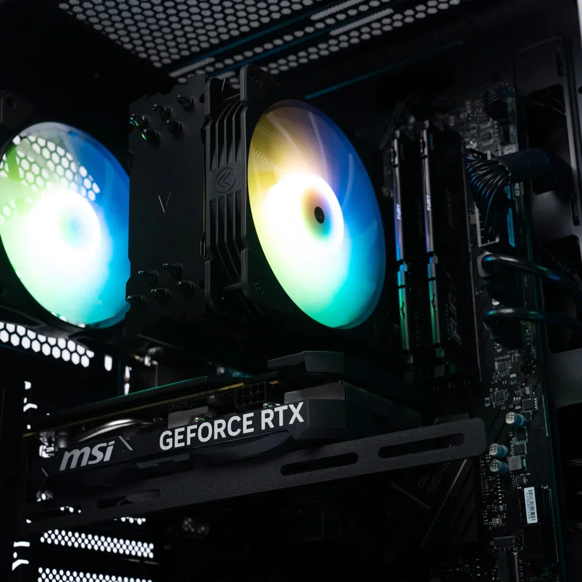 MSI Codex R2 - Ordinateur de bureau de jeux, Intel Core i5-13400F, NVIDIA GeForce RTX 3050 de 6 Go - Image 4