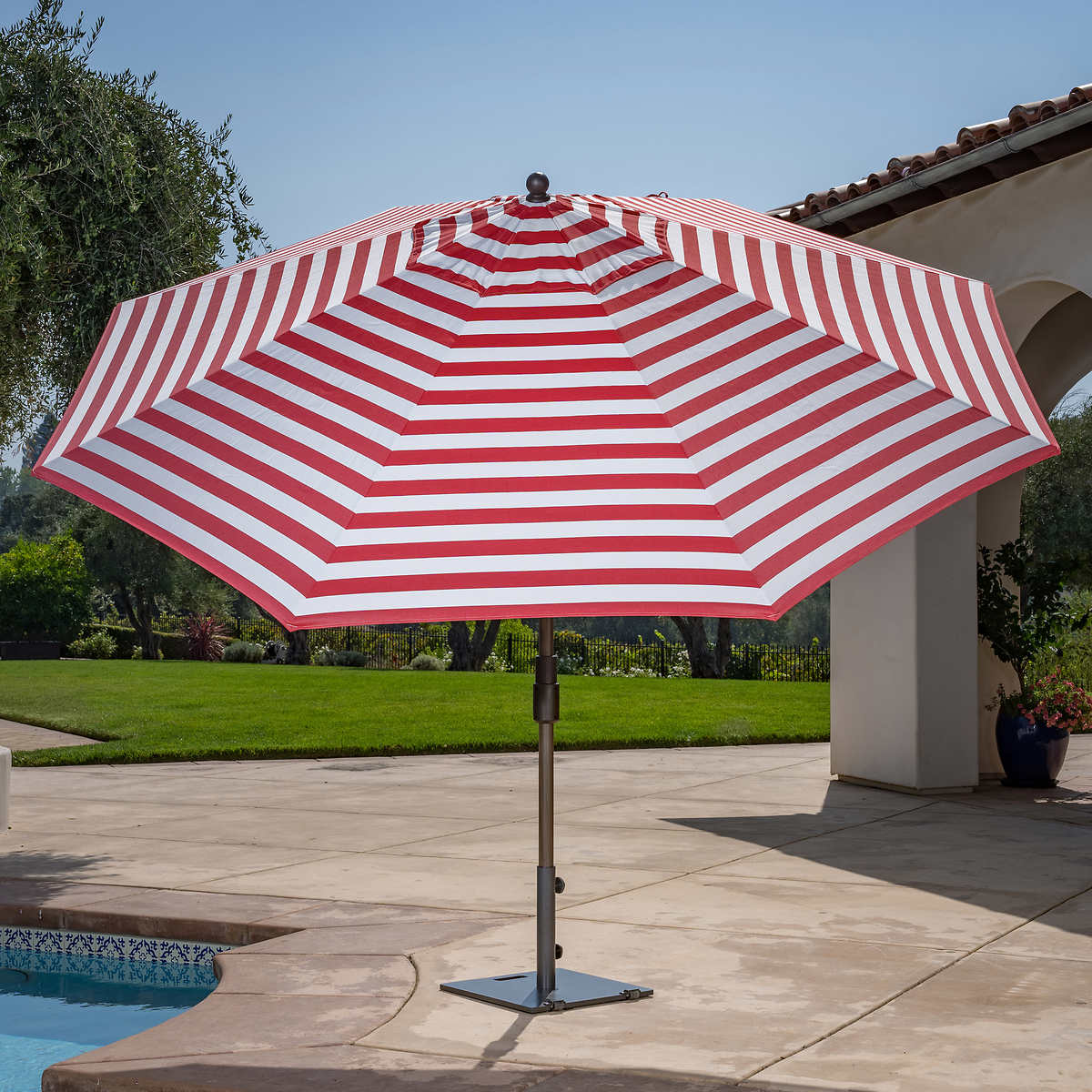 SunVilla - Parasol rond en aluminium Cabana Stripe de 11 pi - Image 4