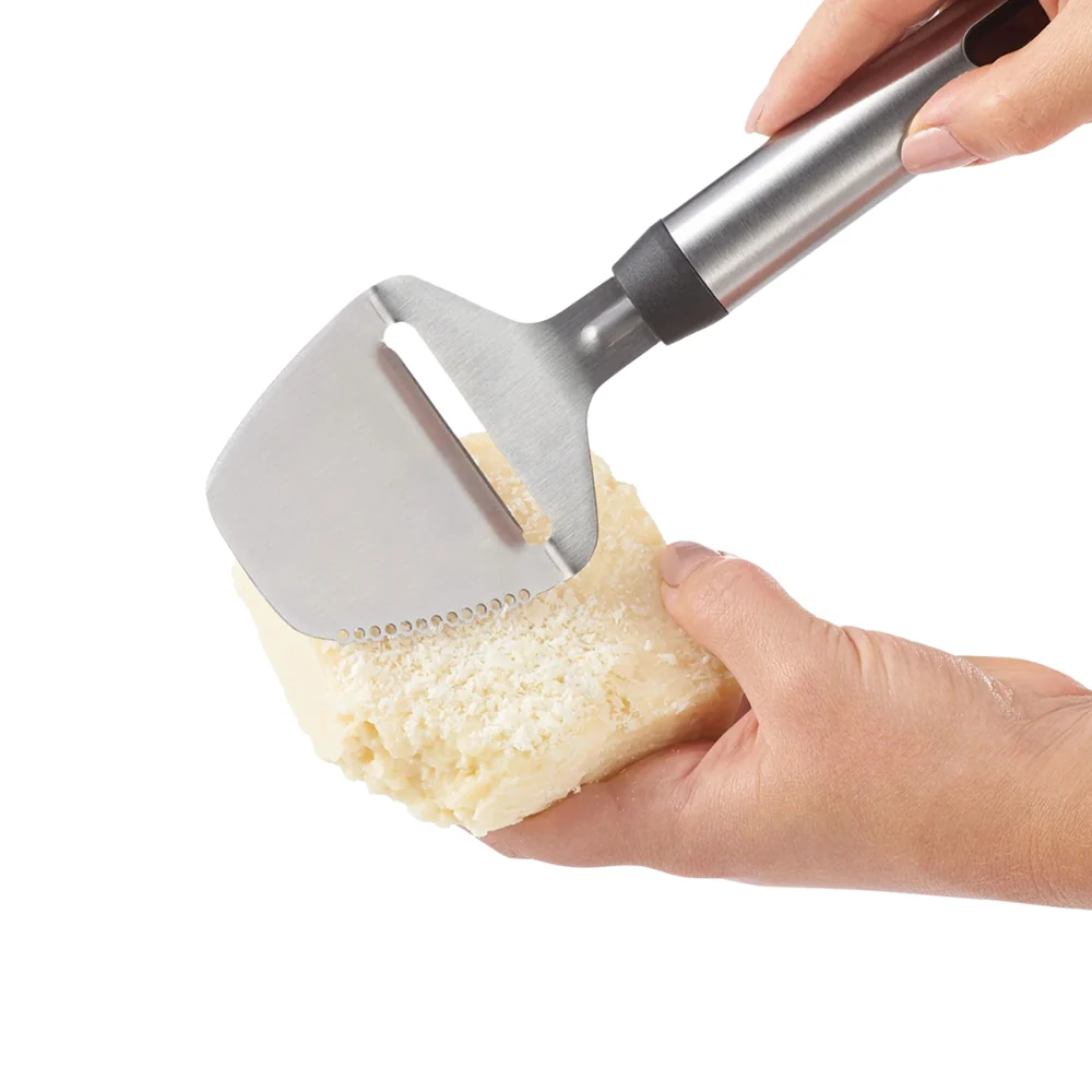Starfrit - Coupe-fromage 3 en 1 avec longue prise de Gourmet Steel